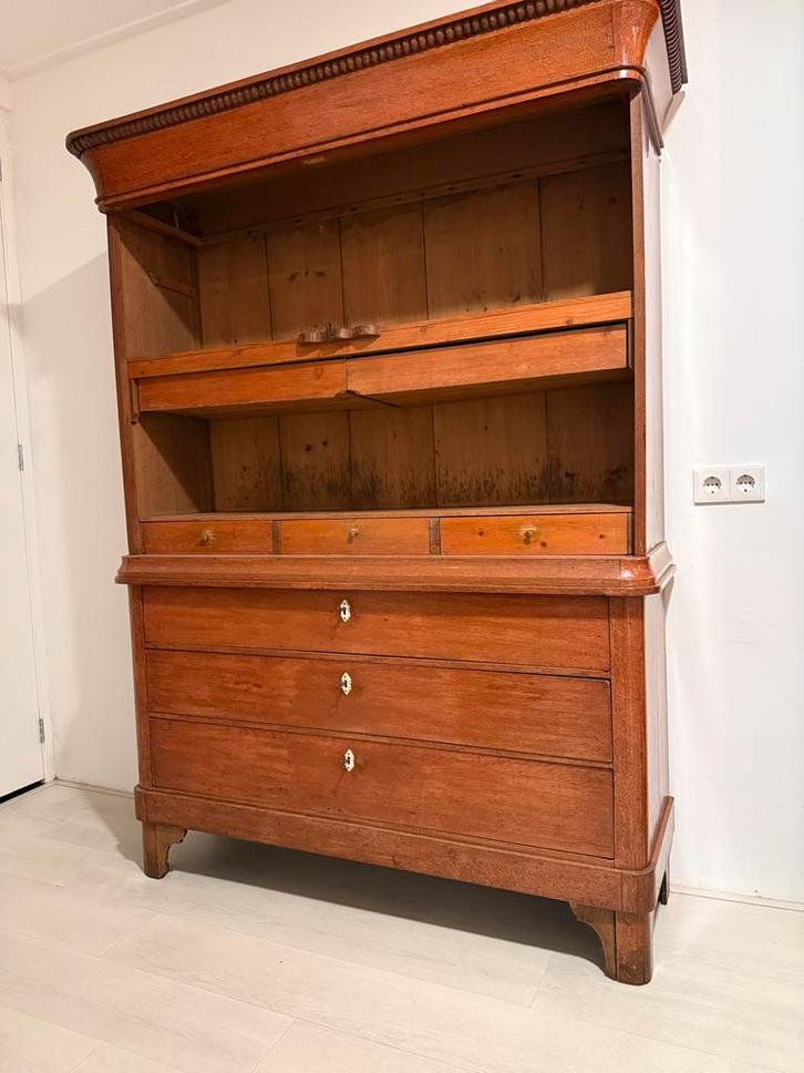 Antiek Fries Kabinet met Lades en Deuren, Antiek en Kunst, Antiek | Meubels | Kasten, Ophalen