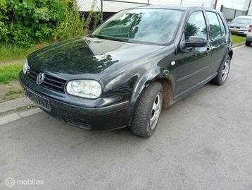 Volkswagen Golf 1.6-16V 2020 ONDERDELEN beschikbaar voor biedingen