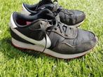 Nike MD Runner maat 38,5, Gebruikt, Jongen of Meisje, Schoenen, Ophalen of Verzenden