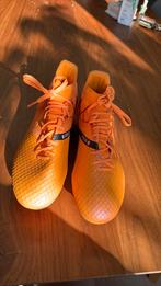 Voetbalschoen mt 43, Sport en Fitness, Voetbal, Ophalen of Verzenden, Zo goed als nieuw, Schoenen
