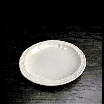 Villeroy & Boch Manoir Vitro     Koekbordje.Petitfour.12,5cm beschikbaar voor biedingen