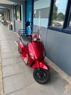 Momo morino candy red, Ophalen, Benzine, Maximaal 25 km/u, MOMO