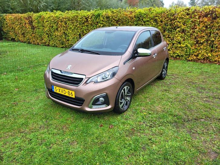 Peugeot 108 1.0 5DR 2014 Bruin, Auto's, Peugeot, Particulier, Achteruitrijcamera, Airbags, Airconditioning, Bluetooth, Boordcomputer