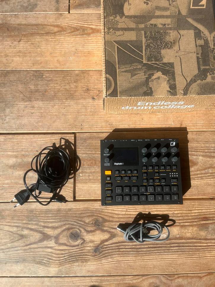Digitakt II zo goed als nieuw., Muziek en Instrumenten, Synthesizers, Zo goed als nieuw, Overige aantallen, Overige merken, Met midi-aansluiting