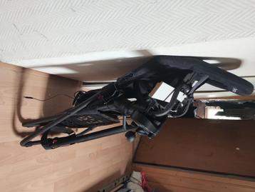 Playseatmet Logitech stuur/pedalen/schakelpook beschikbaar voor biedingen