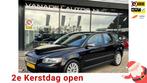 Volvo V50 2.4 Momentum Aut. Clima Cruise Trekhaak NAP NL-Aut, Gebruikt, Zwart, Metallic lak, 700 kg