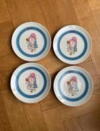 Set 4 retro gebaksbordjes kinderlbordjes Holly Hobbie stijl, Huis en Inrichting, Keuken | Servies, Ophalen, Zo goed als nieuw