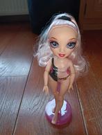 Rainbow high Pacific Modepop Bella Parker / barbiepop, Kinderen en Baby's, Speelgoed | Poppen, Ophalen of Verzenden, Gebruikt