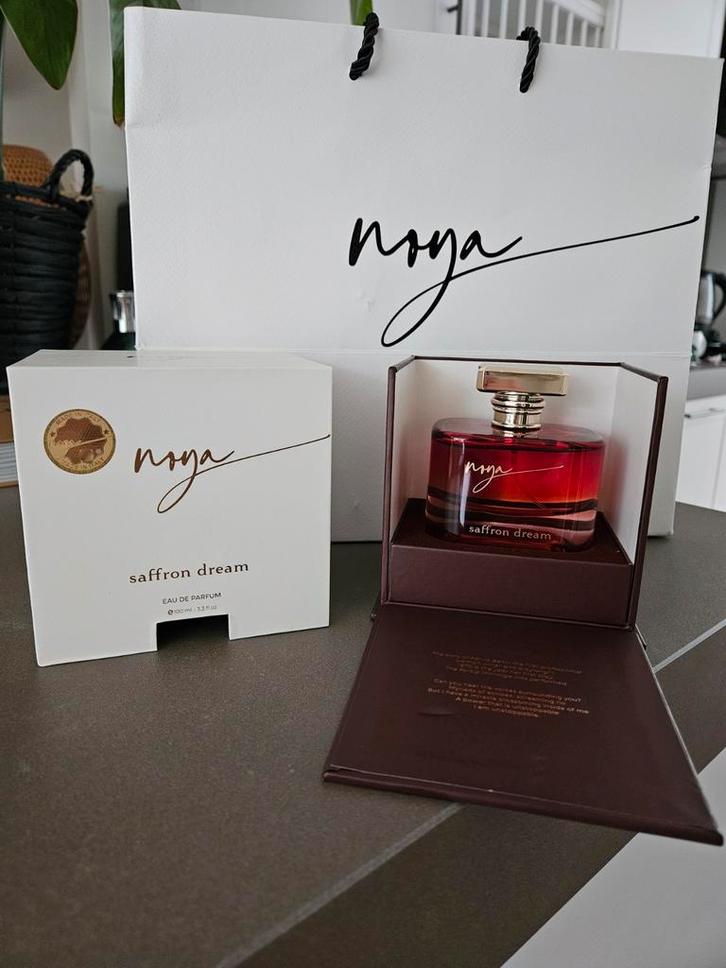 Saffron Dream eau de parfum van Noya, uit Dubai, 100ml, Sieraden, Tassen en Uiterlijk, Uiterlijk | Parfum, Nieuw, Ophalen of Verzenden