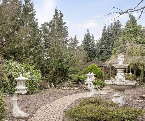 Japanse granieten lantaarn, Tuin en Terras, Tuinbeelden, Gebruikt, Overige typen, Steen, Ophalen