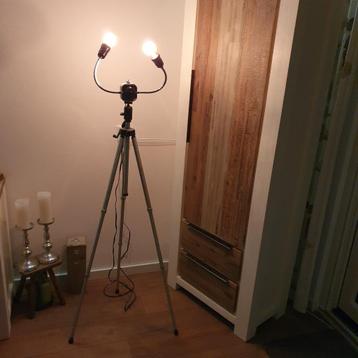 Industriële lamp - Vloerlamp - Cameralamp - Sfeerlamp 