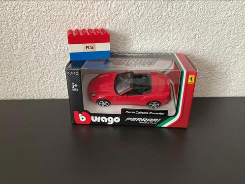 Burago | Ferrari California (Convertible) | 1:43, Hobby en Vrije tijd, Modelauto's | 1:43, Nieuw, Auto, Ophalen of Verzenden