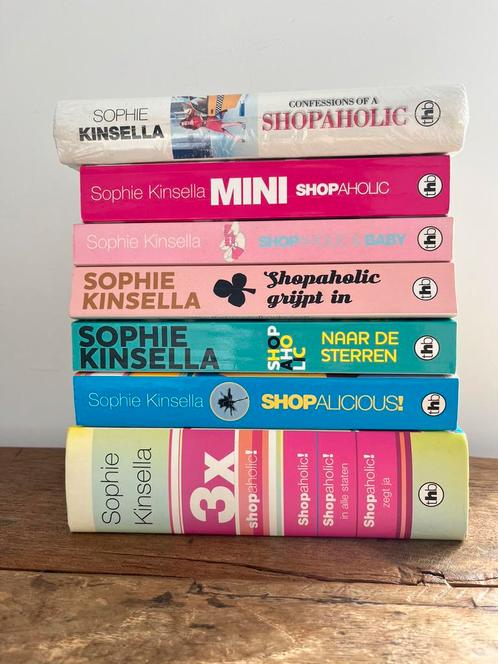 Sophie Kinsella’s Shopaholic reeks! 9 boeken, Boeken, Literatuur, Zo goed als nieuw, Nederland, Ophalen of Verzenden