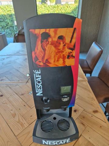 Nescafe, koffiezetapparaat  beschikbaar voor biedingen