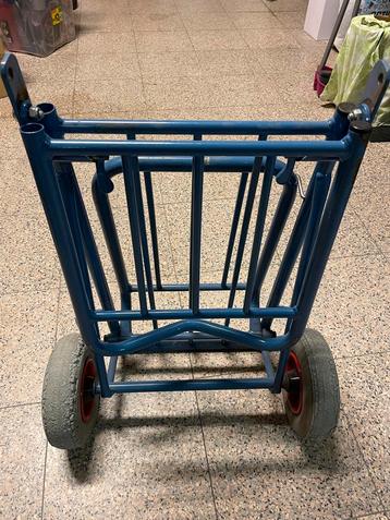 Stevige Steekwagen - Max. 80kg beschikbaar voor biedingen