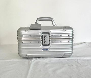 Rimowa Topas Vanity Case – Specialities Collectie (pre-LVMH) beschikbaar voor biedingen
