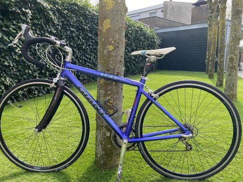 Giant TCR Racefiets - Aluminium Frame - 18 Versnellingen, Fietsen en Brommers, Fietsen | Racefietsen, Gebruikt, Dames, Giant, 15 tot 20 versnellingen