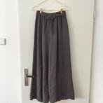 Ambika linnen set ( broek en gilet) te koop! Maat One size, Ophalen of Verzenden, Nieuw, Maat 38/40 (M), Bruin