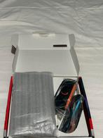 Switch 2 + Mario Kart World Bundle, Spelcomputers en Games, Spelcomputers | Nintendo Game Boy, Ophalen of Verzenden, Zo goed als nieuw