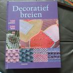 L. Roberts - Decoratief breien, Ophalen of Verzenden, Zo goed als nieuw, L. Roberts; K. Haxell