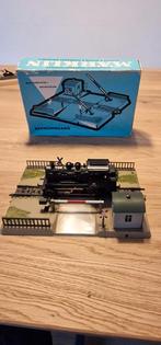 Märklin 7390 mechanische spoorovergang met slagbomen, Wisselstroom, Wagon, Ophalen of Verzenden, Zo goed als nieuw