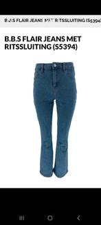 Nieuwe flair spijkerbroek mt 44, Ophalen, Zo goed als nieuw, Blauw, W33 - W36 (confectie 42/44)