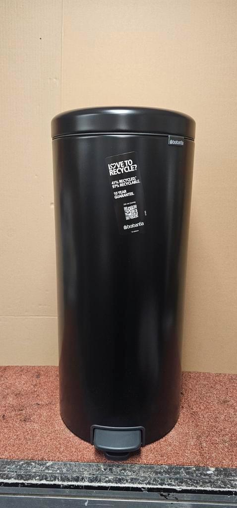 Te koop Brabantia NewIcon Pedaalemmer 30 Liter Matt Black, Huis en Inrichting, Woonaccessoires | Prullenbakken, Zo goed als nieuw