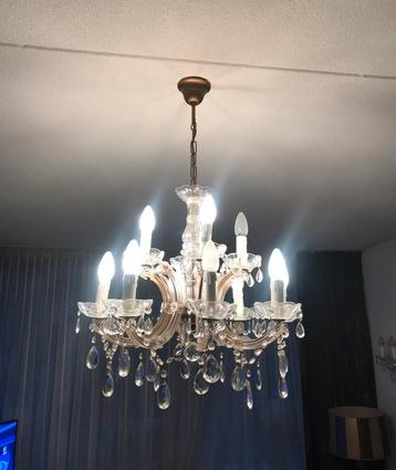Volle antieke kristallen kroonluchter vintage beschikbaar voor biedingen