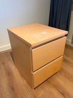 Gratis Ikea nachtkastje met 2 lades, Huis en Inrichting, Kasten | Ladekasten, Ophalen, Minder dan 50 cm, Gebruikt, 1 of 2 laden