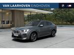 BMW iX2 eDrive20 M Sport / Sportstoelen / Achteruitrijcamera, Auto's, BMW, X2, Zwart, Nieuw, Metallic lak