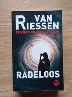Joop van Riessen - Radeloos, Boeken, Ophalen of Verzenden, Zo goed als nieuw, Joop van Riessen