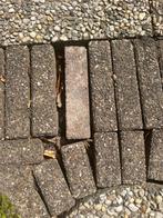 Betonnen waaltjes bruin 20x5x7 gratis, Tuin en Terras, Tegels en Klinkers, Ophalen, Gebruikt, Klinkers, 10 m² of meer