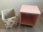 roze kastje ikea kallax, Huis en Inrichting, Slaapkamer | Nachtkastjes, Ophalen, Gebruikt, Minder dan 45 cm, Minder dan 55 cm