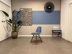 Herman Miller | Eames | DSW | Medium Blue Fiberglass | 1x, Huis en Inrichting, Gebruikt, Blauw, Herman Miller, Ophalen of Verzenden