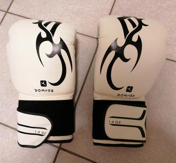 Bokshandschoenen Decatlon  beschikbaar voor biedingen