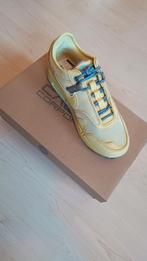 Nike Air Max 1 x Travis Scott "Saturn Gold" – Nieuw in doos, Overige kleuren, Nike, Nieuw, Ophalen of Verzenden