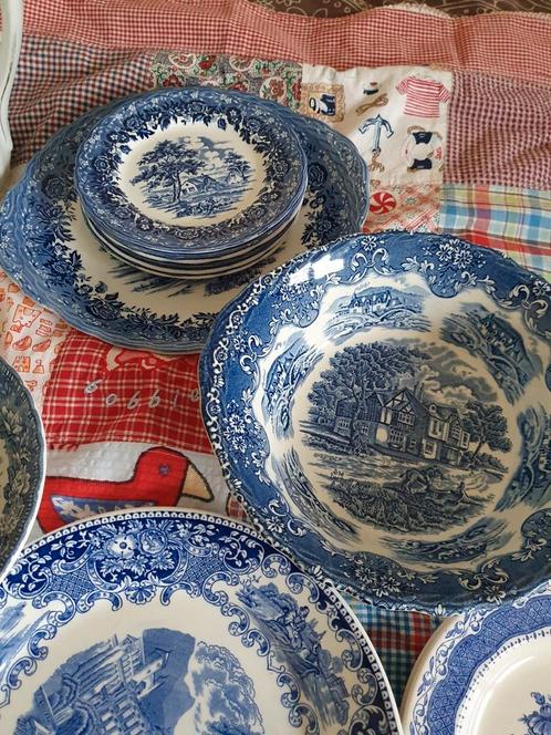 Veel prachtig blauw wit serviesdelen voornamelijk Engels, Antiek en Kunst, Antiek | Porselein, Ophalen of Verzenden