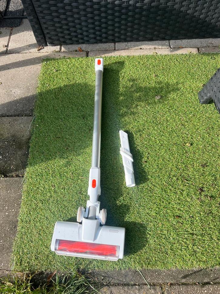 Xiaomi Vacuum Cleaner G20 Lite Onderdelen, Witgoed en Apparatuur, Stofzuigers, Gebruikt, Robotstofzuiger, Minder dan 1200 watt