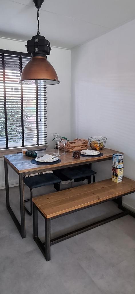 Moet zsm weg!  Industriële Mango Houten Eettafel + Bank, Huis en Inrichting, Tafels | Eettafels, Gebruikt, 50 tot 100 cm, 200 cm of meer