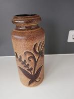 Mooie vintage vaas uit de jaren 70, Overige kleuren, Aardewerk of Porselein, Ophalen of Verzenden, Zo goed als nieuw