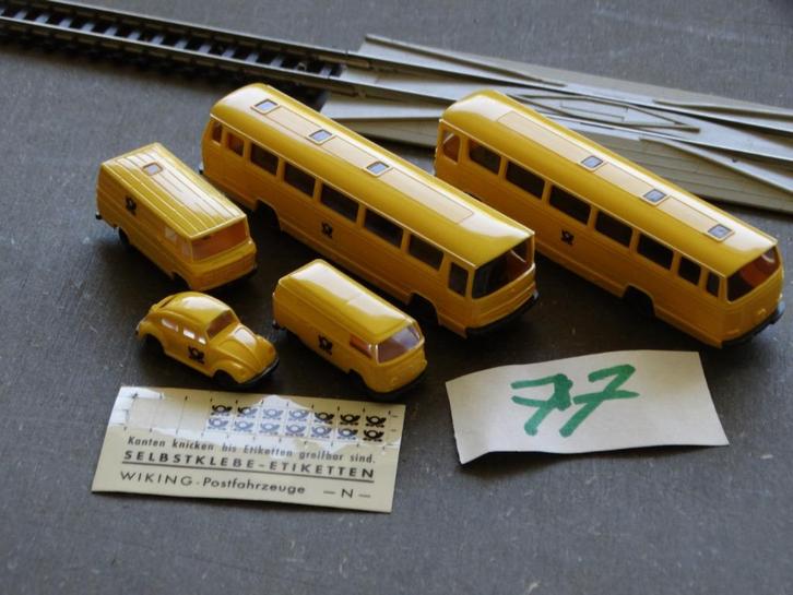 N-Spoor set 77: Wiking, 2 postbussen, 2 busjes en 1 kever., Hobby en Vrije tijd, Modeltreinen | N-Spoor, Zo goed als nieuw, Locomotief