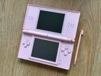 Nintendo DS Lite Lichtblauw + Stylus & Oplader NETTE STAAT!!, Spelcomputers en Games, Games | Nintendo DS, Ophalen of Verzenden