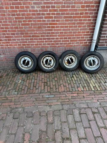 Wielset fiat 500 oldtimer beschikbaar voor biedingen