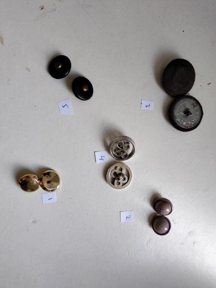 Knoop met oog, set van twee stuks naar keuze, Hobby en Vrije tijd, Naaien en Fournituren, Gebruikt, Knoop of Knopen, Verzenden