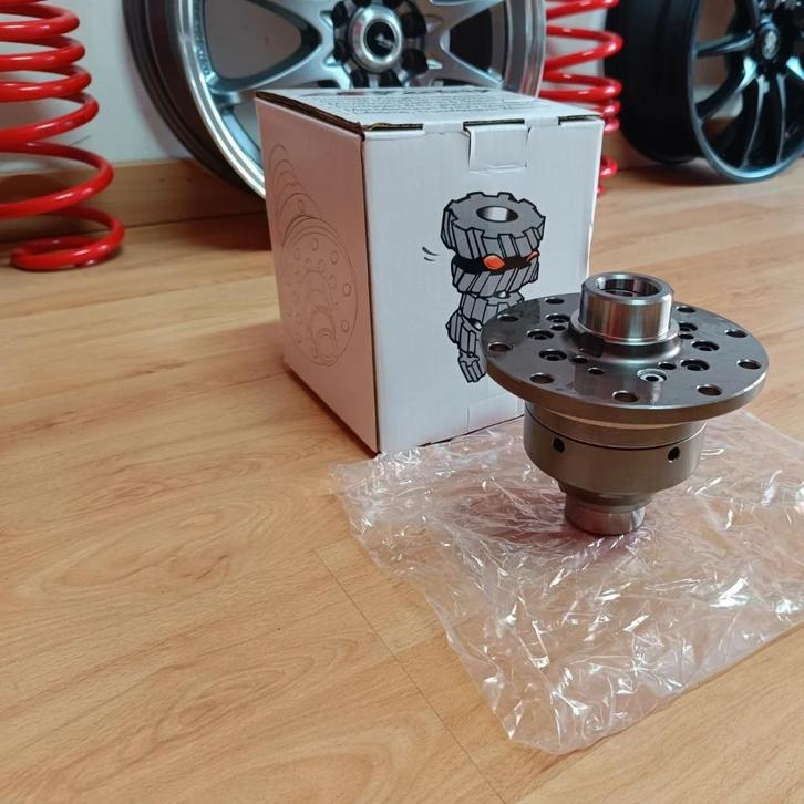 MFactory Helical LSD differentieel - Lexus IS200 IS300, Auto diversen, Tuning en Styling, Ophalen of Verzenden