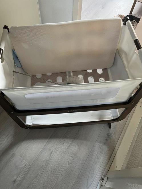 Co sleeper Snuzpod 4 - kleur Walnut, Kinderen en Baby's, Babywiegjes en Ledikanten, Zo goed als nieuw, Wieg, Ophalen of Verzenden