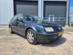 Volkswagen Bora 1.6-16V Turijn | Trekhaak | Cruise, Stof, Gebruikt, Bora, 4 cilinders