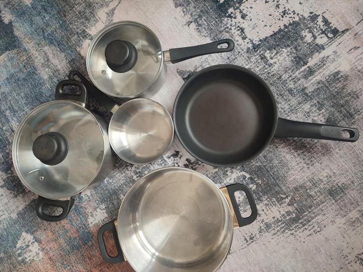 Pannen koekenpan voor gas, Huis en Inrichting, Keuken | Potten en Pannen, Gebruikt, Koekenpan of Braadpan, Rvs, Ophalen