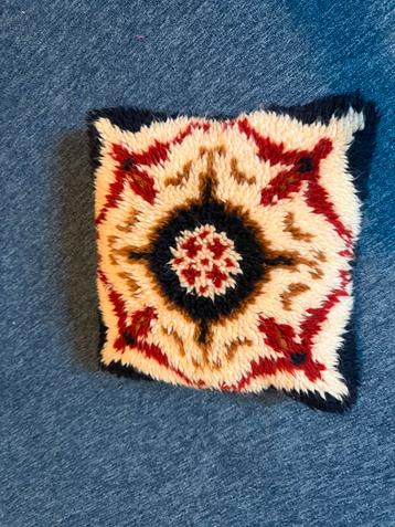 Winterkussen met veren - Kerstsfeer! beschikbaar voor biedingen