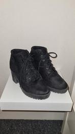 Zwarte hakken, Kleding | Dames, Hoge laarzen, Zwart, Ophalen of Verzenden, Zo goed als nieuw